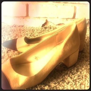 Chic ZARA Black cuff Tan Suede Business Heels